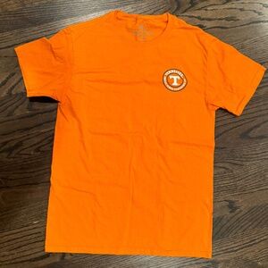 University of Tennessee T-Shirt (Sm)